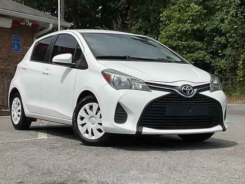 WHITE 2017 Toyota Yaris L