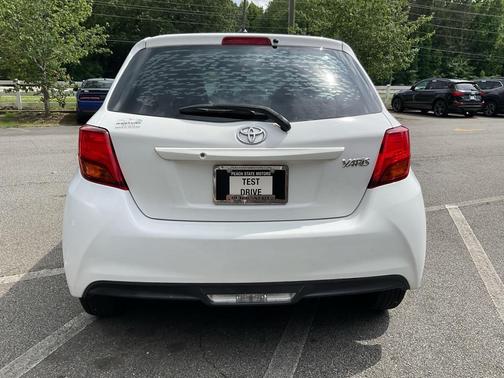 WHITE 2017 Toyota Yaris L