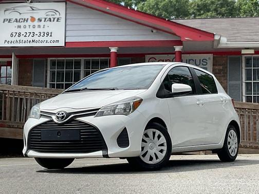 WHITE 2017 Toyota Yaris L