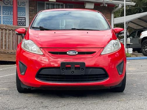 2013 Ford Fiesta SE