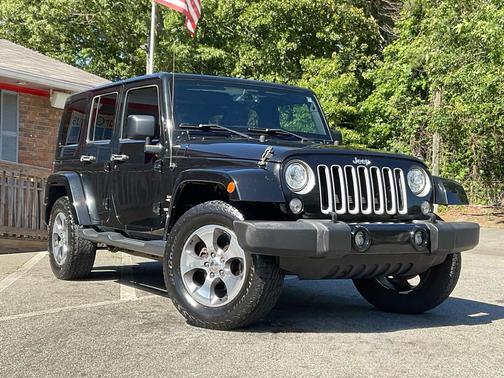 Black Clearcoat 2017 Jeep Wrangler Unlimited Sahara