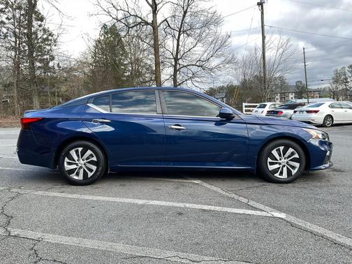 Deep Blue Pearl 2019 Nissan Altima 2.5 S