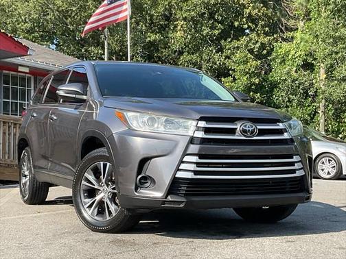 2019 Toyota Highlander LE I4