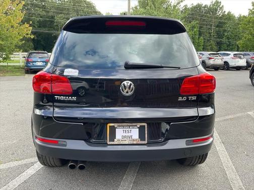 2014 Volkswagen Tiguan Auto R-Line