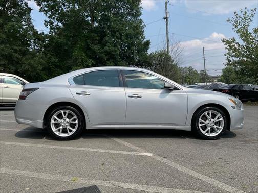 2014 Nissan Maxima SV