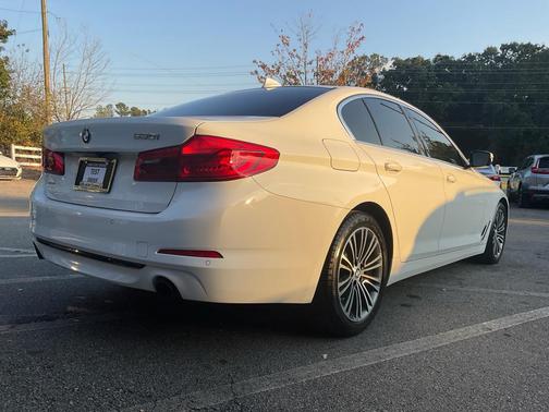 2019 BMW 530 I