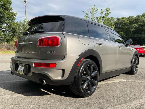 Melting Silver Metallic 2016 MINI Clubman Cooper S
