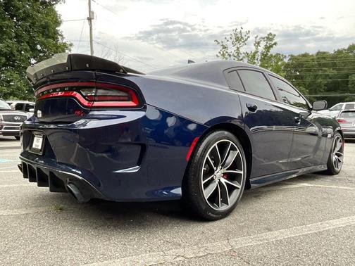 Jazz Blue Pearlcoat 2016 Dodge Charger R/T Scat Pack