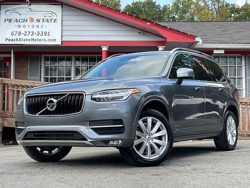 2018 Volvo XC90 T5 Momentum