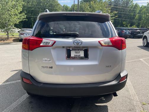Classic Silver Metallic 2015 Toyota RAV4 XLE
