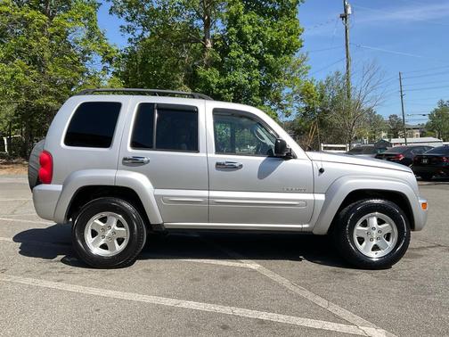 2004 Jeep Liberty Limited