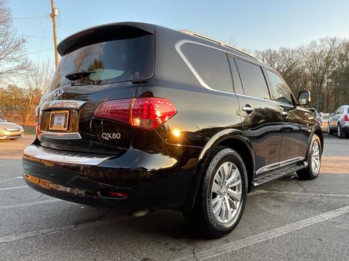 2016 INFINITI QX80 Signature Edition