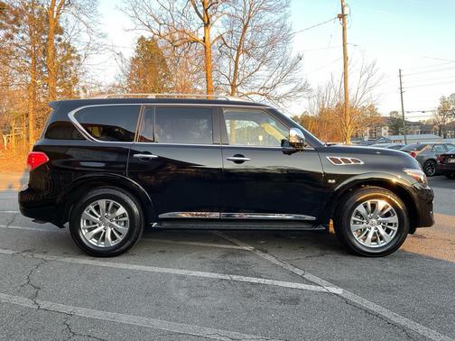 2016 INFINITI QX80 Signature Edition