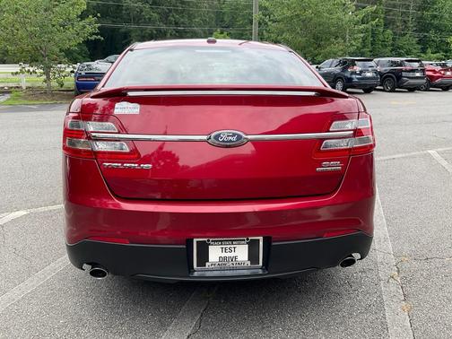 Ruby Red Metallic Tinted Clearcoat 2019 Ford Taurus SEL