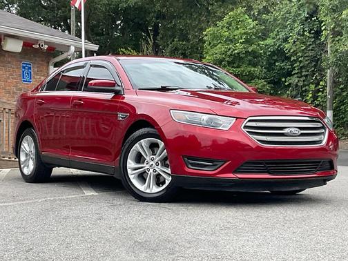 Ruby Red Metallic Tinted Clearcoat 2019 Ford Taurus SEL