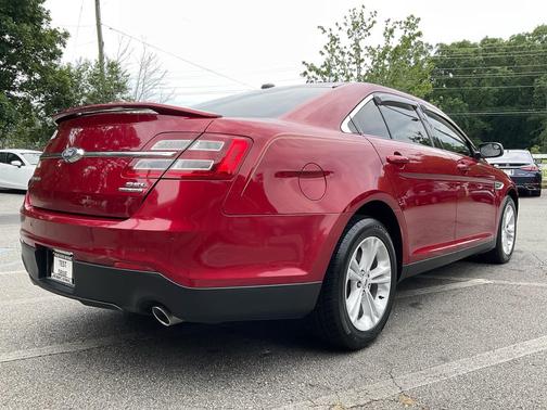 Ruby Red Metallic Tinted Clearcoat 2019 Ford Taurus SEL