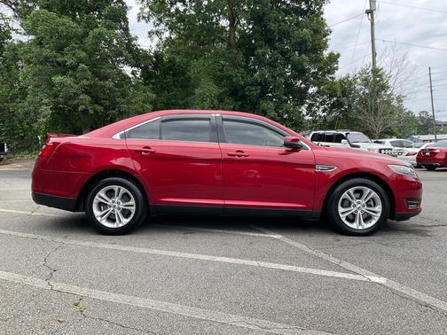 Ruby Red Metallic Tinted Clearcoat 2019 Ford Taurus SEL