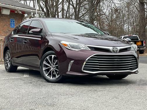 2018 Toyota Avalon XLE