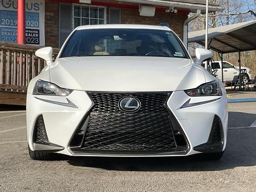 2018 Lexus IS 300 Base