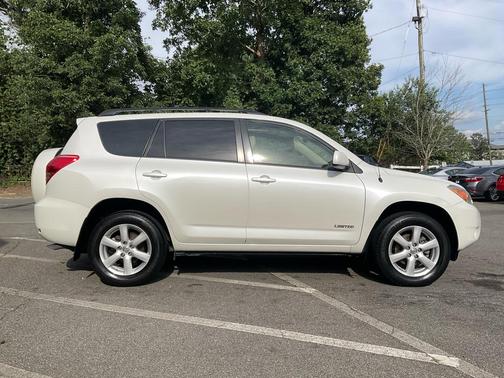 Blizzard Pearl 2007 Toyota RAV4 Limited
