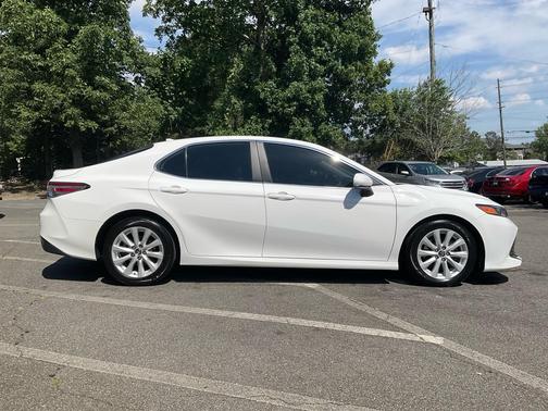 Super White 2019 Toyota Camry LE