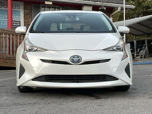 2017 Toyota Prius Four