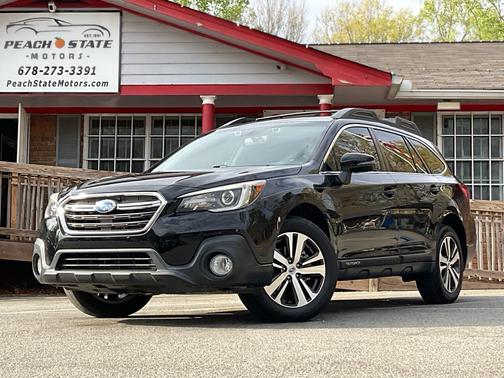 Crystal Black Silica 2018 Subaru Outback 3.6R Limited