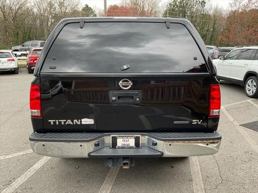 2014 Nissan Titan SV