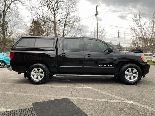 2014 Nissan Titan SV