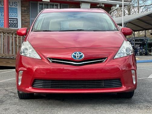 2012 Toyota Prius v Three