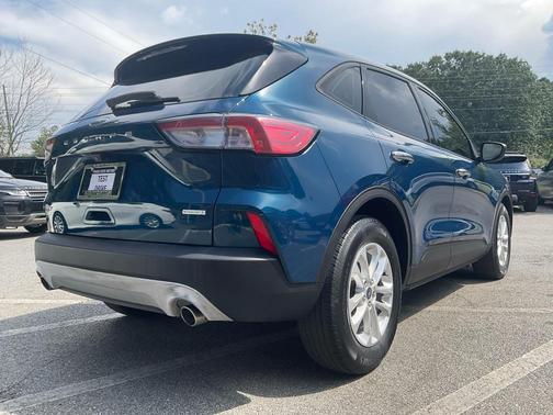 2020 Ford Escape S