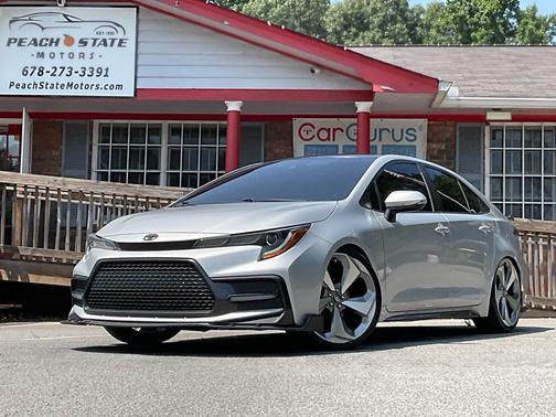 Classic Silver Metallic 2020 Toyota Corolla SE
