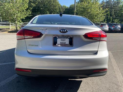 Silky Silver 2017 Kia Forte LX