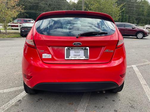 2013 Ford Fiesta SE
