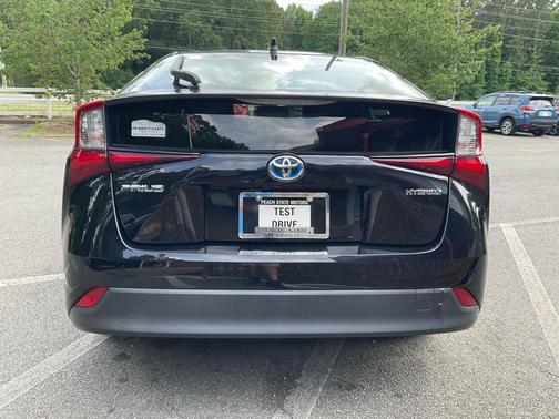 Midnight Black Metallic 2021 Toyota Prius LE