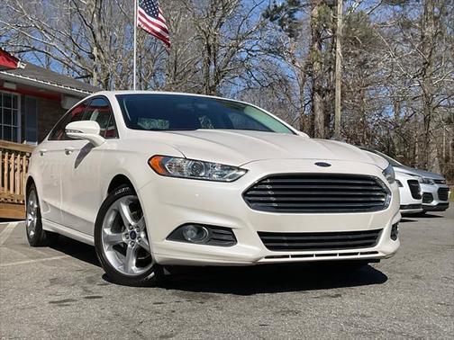 2013 Ford Fusion SE