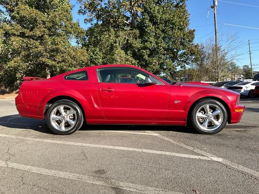 RED 2008 Ford Mustang GT Deluxe