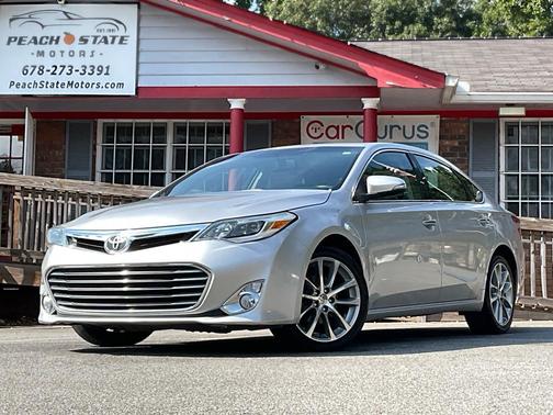 Classic Silver Metallic 2014 Toyota Avalon XLE Touring