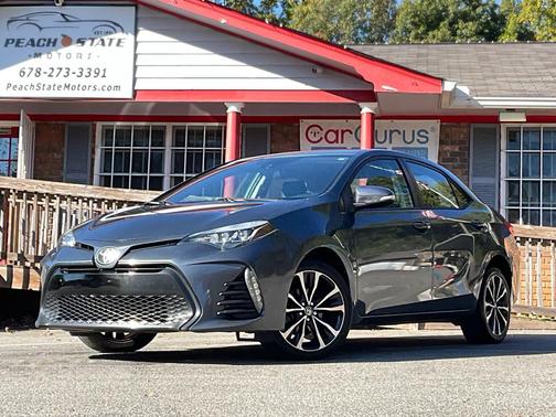 GREY 2018 Toyota Corolla SE