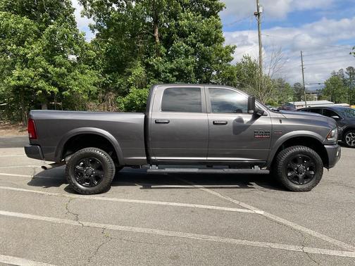 Granite Crystal Metallic Clearcoat 2018 RAM 2500 Laramie Crew Cab 4x4 6'4' Box