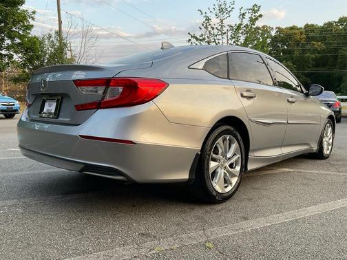 Lunar Silver Metallic 2019 Honda Accord LX