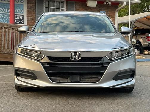 Lunar Silver Metallic 2019 Honda Accord LX