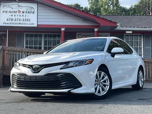 2020 Toyota Camry LE