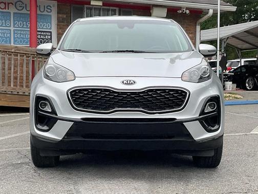 Sparkling Silver 2022 Kia Sportage LX