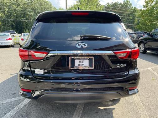 2017 INFINITI QX60 Base