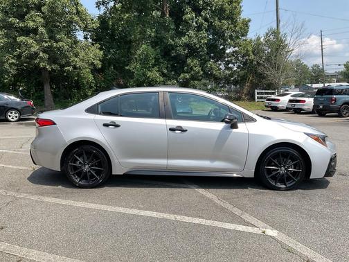 Classic Silver Metallic 2022 Toyota Corolla SE