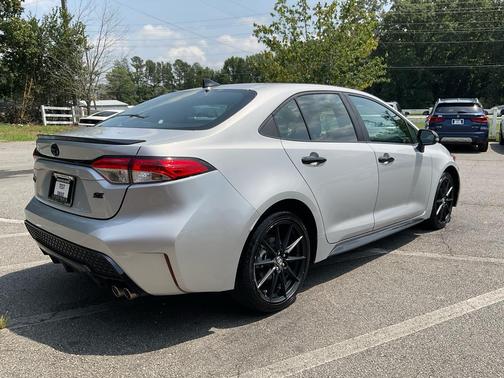Classic Silver Metallic 2022 Toyota Corolla SE