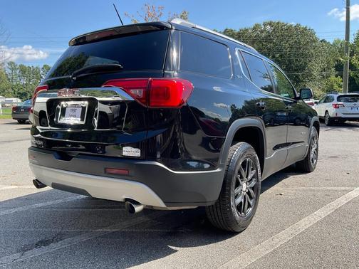 2017 GMC Acadia SLT-1