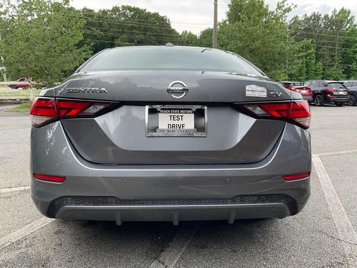 Gun Metallic 2022 Nissan Sentra SV