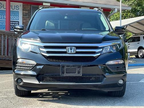 Crystal Black Pearl 2016 Honda Pilot Touring
